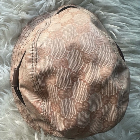 GUCCI GG Pink Canvas Bucket Hat Small $660 - Picture 5 of 10